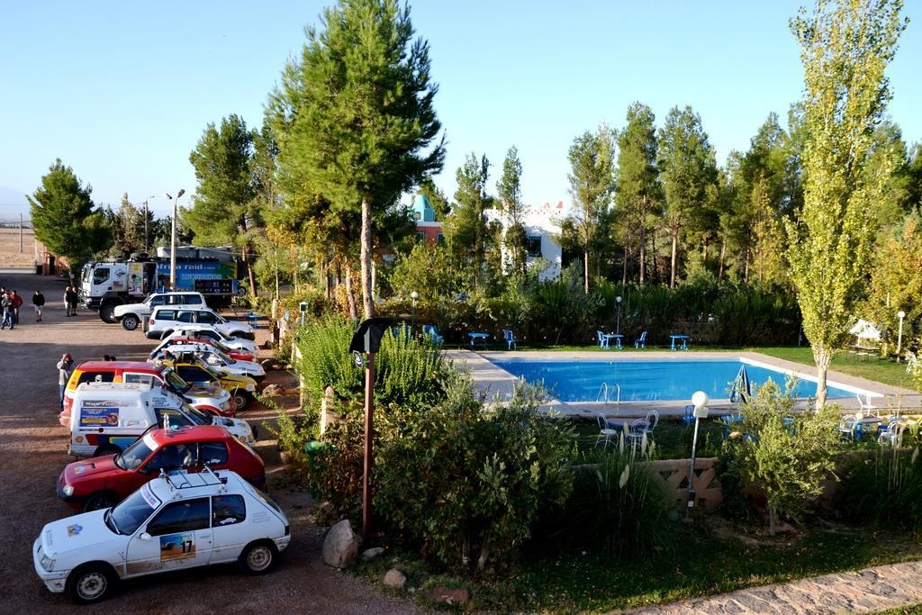 Ksar Timnay Hotel Aguelmous Exterior photo